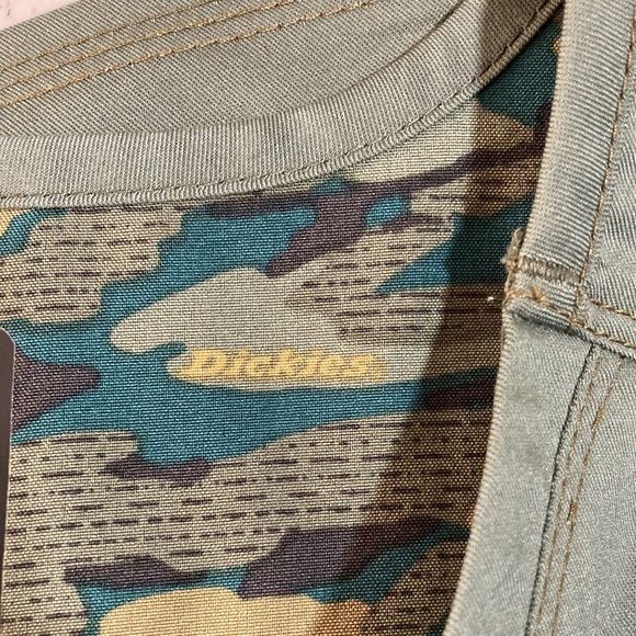 Dickies Olive green utility top. Size S - Picture 11 of 13